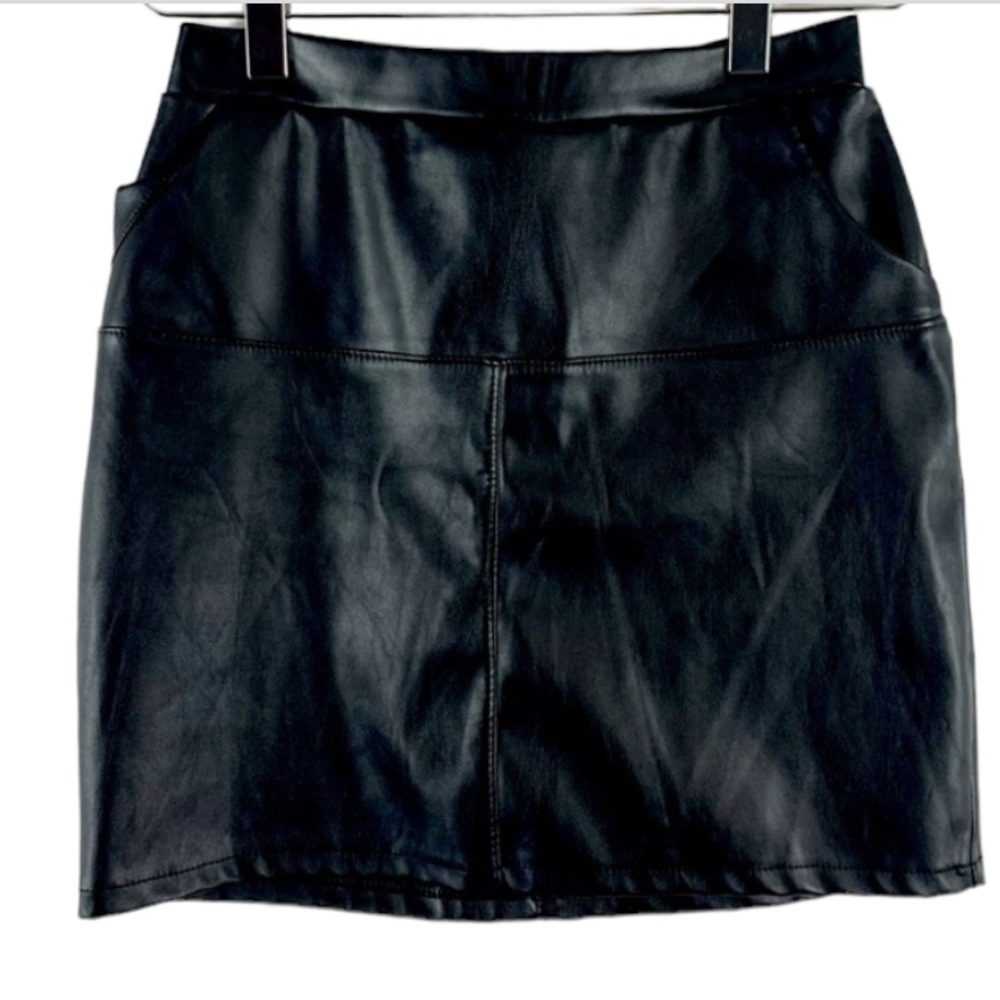 Windsor Black Mini Skirt